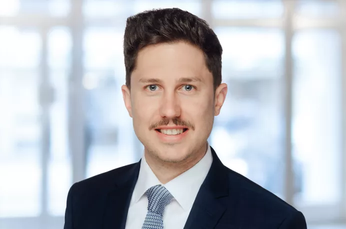 Porträt von Herrn Daniel Schneider, Niederlassungsleiter in Lörrach.