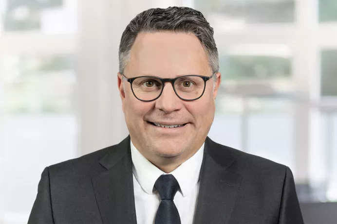 Porträt von Herrn Michael Huber, Geschäftsführer der VZ VermögensZentrum.