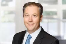 Porträt von Herrn Winfried Müller, Finanzvorstand (CFO) der VZ VermögensZentrum.