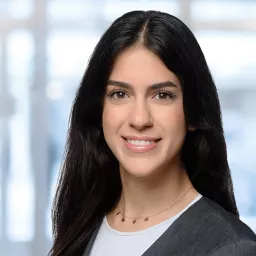 Porträt von Frau Melissa Gözler, Beraterin in Lörrach.