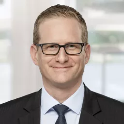 Porträt von Herrn Rafael Pfaffen, Chief Financial Officer bei VZ VermögensZentrum.